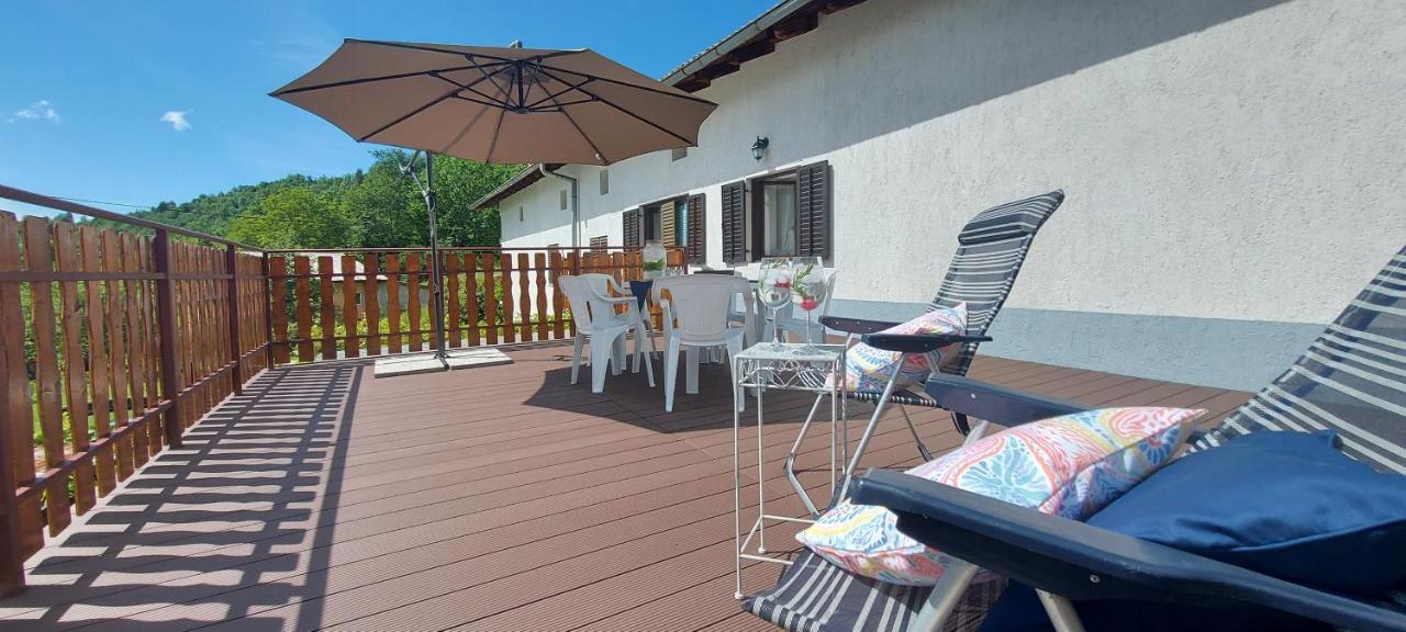 Apartma Pr' Ivani Miskorinovi Breginj Exterior foto