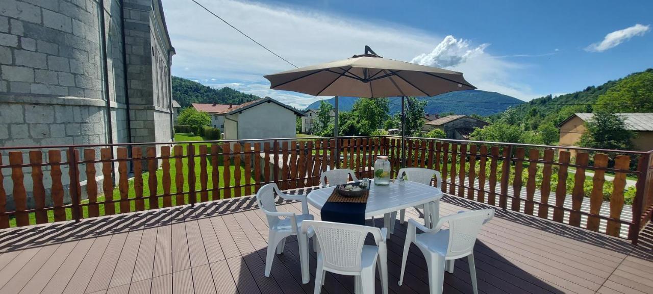 Apartma Pr' Ivani Miskorinovi Breginj Exterior foto